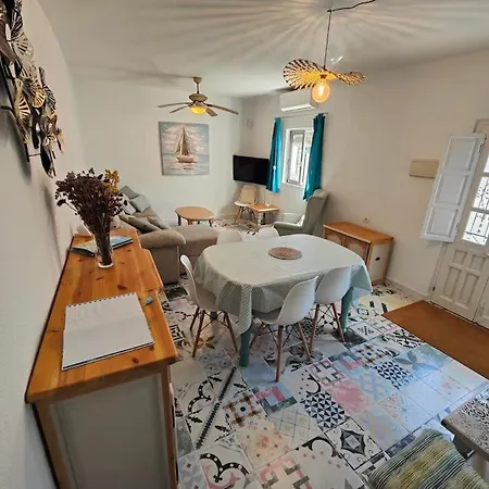 Holiday home Maison Centre ! Vue Chateau Montagne