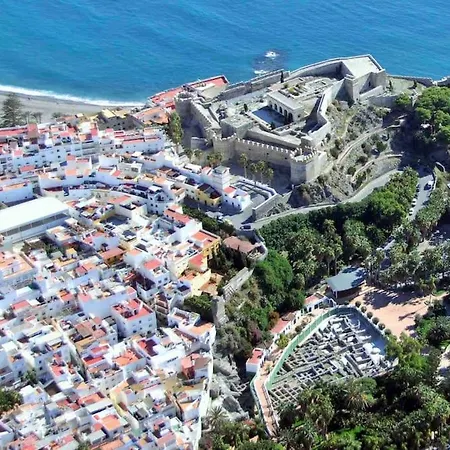 בית נופש Maison Centre ! Vue Chateau Montagne