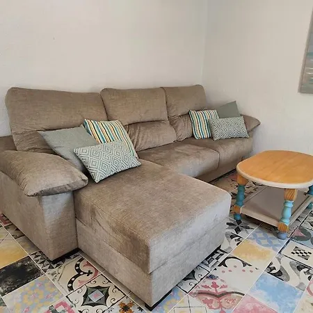 Maison Centre ! Vue Chateau Montagne בית נופש